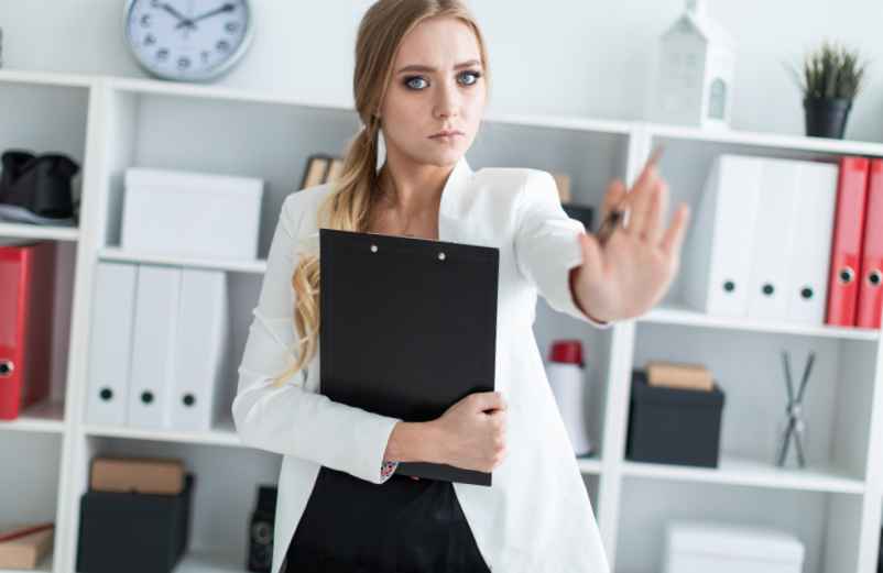 Licenciement pour motif personnel en France : procédure et indemnités-Reseau Confiance